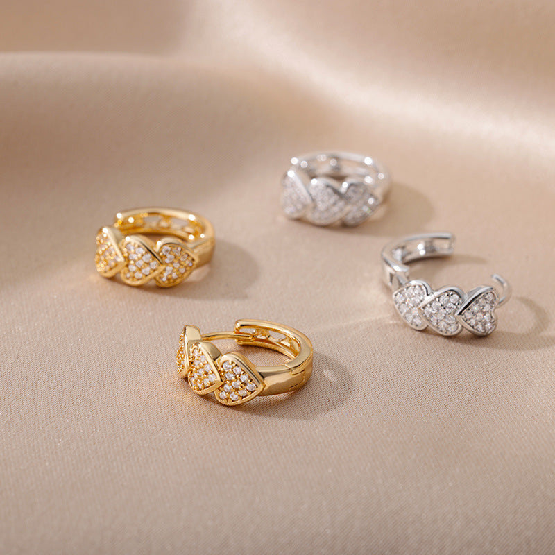 Geometric C-shaped earrings with zircon accents – view 3
