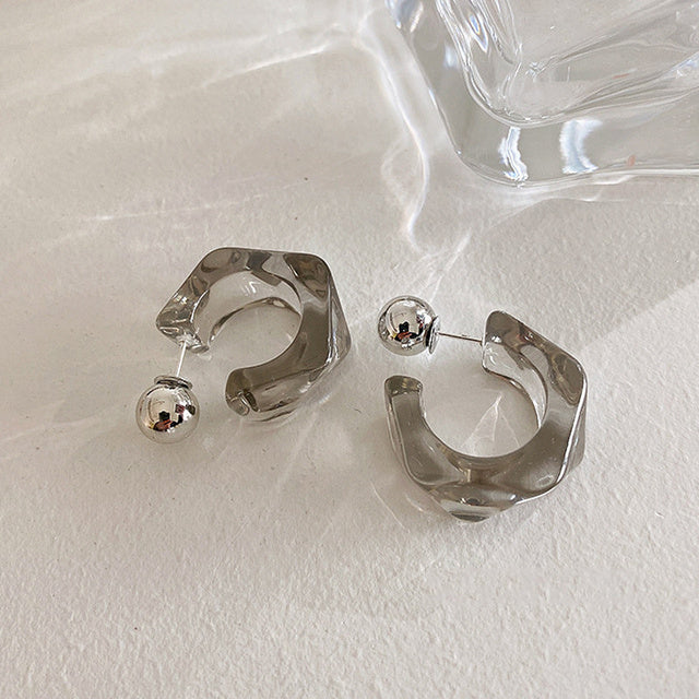 Retro geometric acrylic C-shaped earrings – view 4