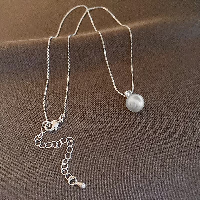 Pearl & Rhinestone Tassel Choker Necklace