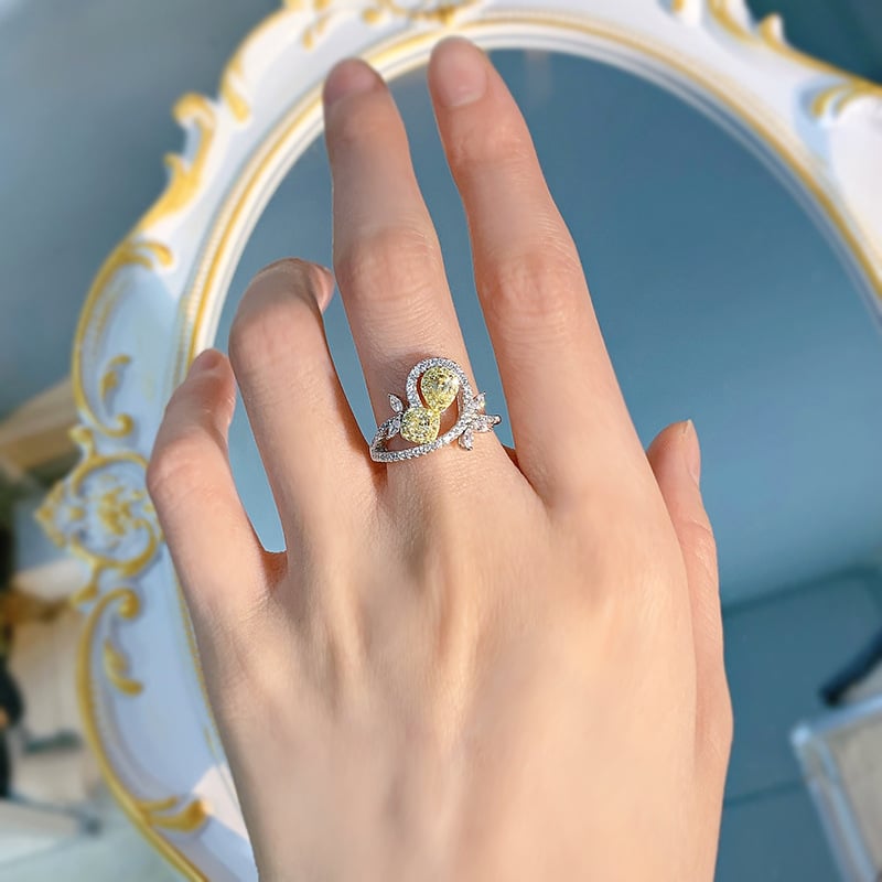 Yellow cubic zirconia floral statement ring in 925 sterling silver, side view