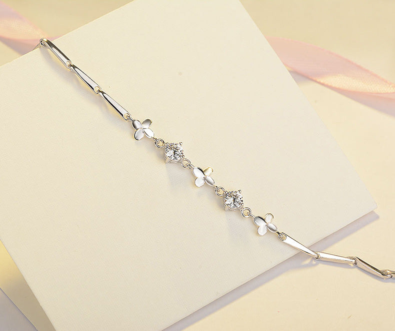 Silver Fashion Four-Leaf Clover Bracelet for Women