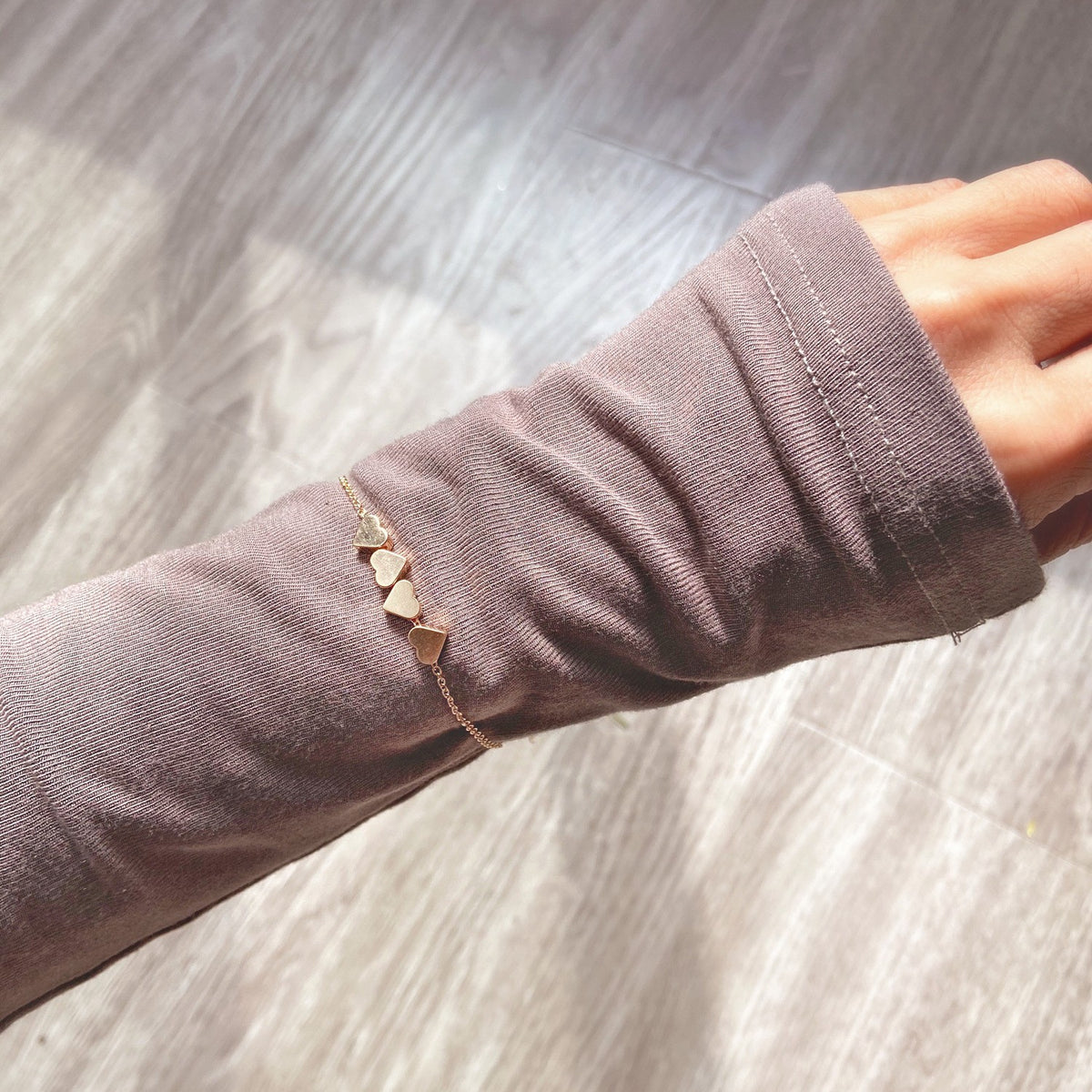 Gold-plated heart geometric bracelet – view 7
